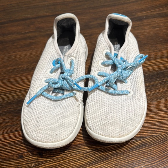 Allbirds Women's Sneakers - White with Blue Accents - Picture 2 of 4